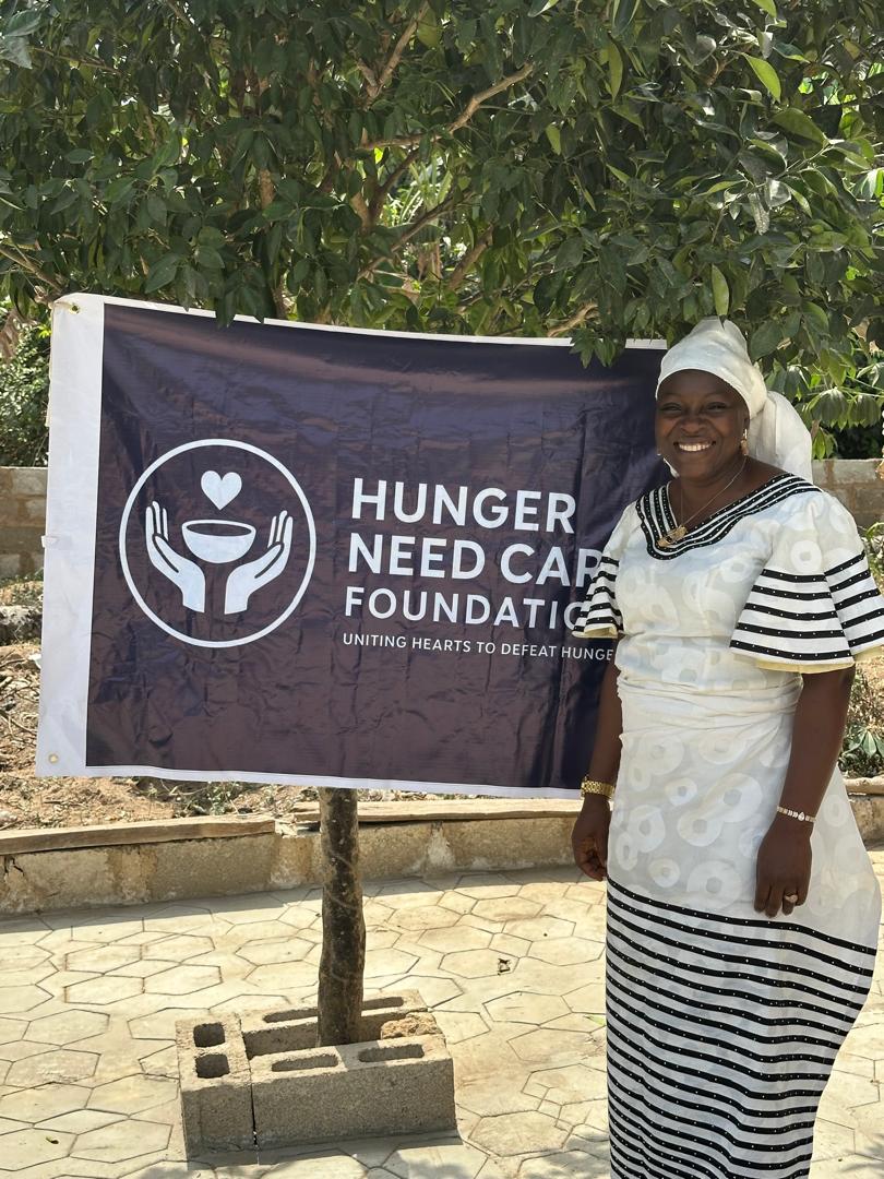 Osun outreach beneficiaries sharing food and support